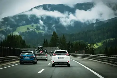 Rețeaua de autostrăzi a Austriei și informații despre achiziționarea vinietei pentru 2025