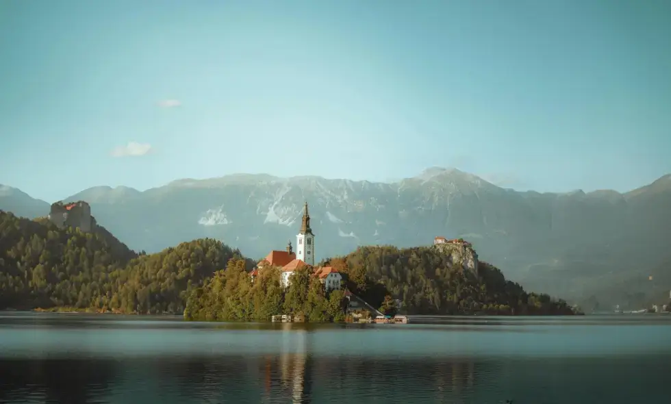 Slovenske avtoceste - Vse, kar morate vedeti o sistemu nakupa slovenske e-vinjete