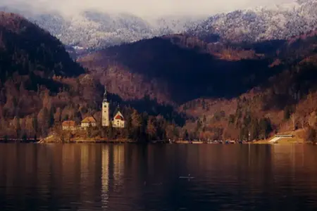 Slovenski izleti z avtomobilom: pomembne informacije