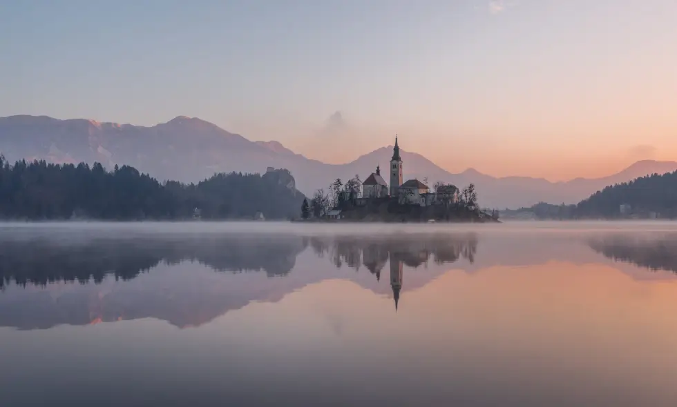 Purchase of 2024 E-vignette Slovenia - Discover Slovenia's motorway network and purchase anytime!